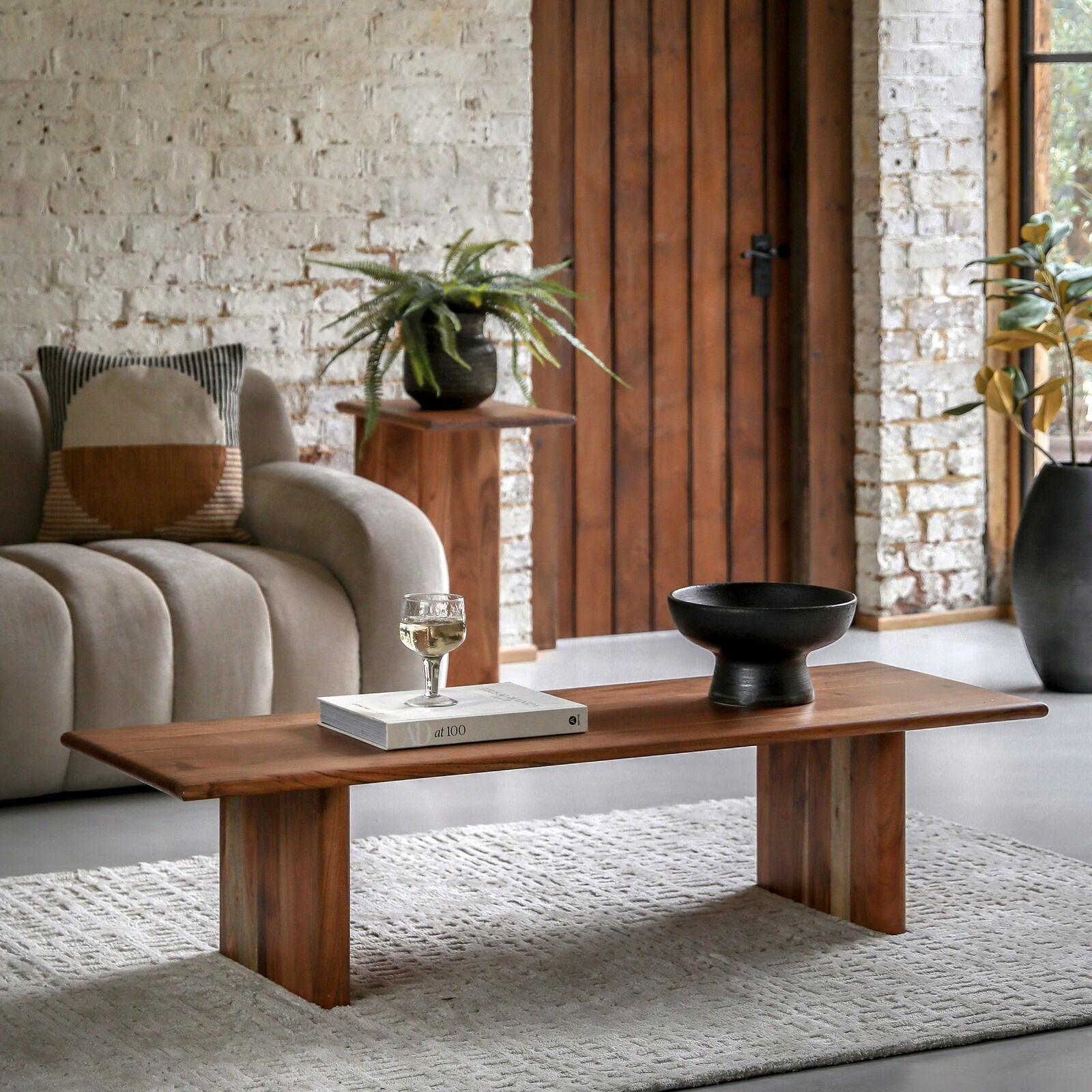 Bergen solid acacia coffee table with rounded edges | malletandplane.com